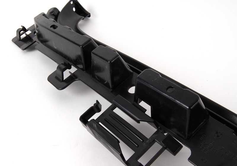 Guía central trasera OEM 51127058522 para BMW E90, E91. Original BMW.