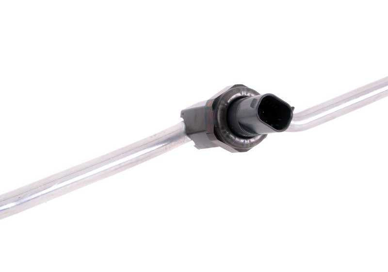 Tubo di pressione OEM Condizionamento dell'aria 64539120003 per BMW F07, F10, F11, F06, F12, F13, F01, F02. BMW originale.