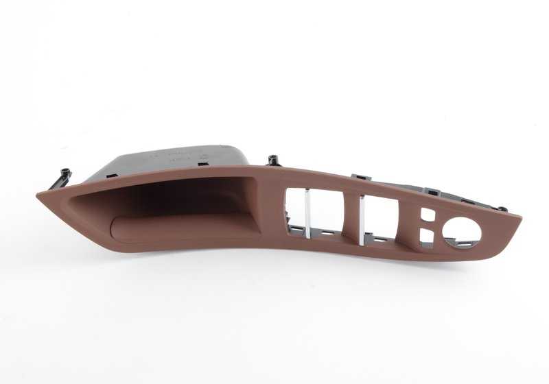 Asa interior puerta izquierda OEM 51417261933 para BMW F10, F11, F18. Original BMW.