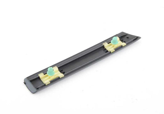 Moldura lateral imprimada delantera derecha OEM 51137036698 para BMW E39. Original BMW.