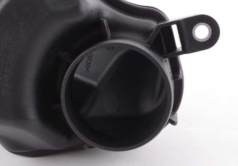 Conducto de aire OEM 13717843276 para BMW F10, F06, F12, F13. Original BMW.