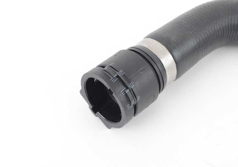 Manguera de calefacción con derivación OEM 64218375524 para BMW E39. Original BMW.
