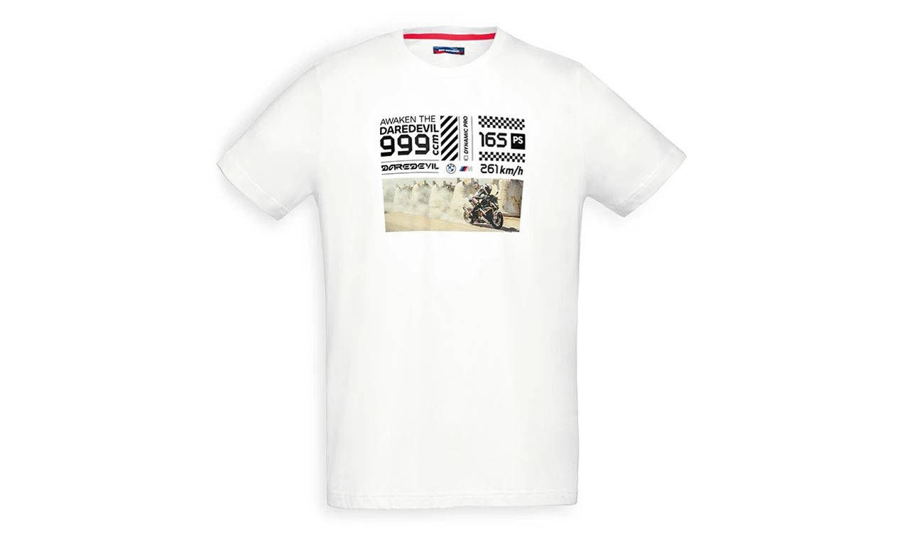 Camiseta blanca "Daredevil" con gráfico para BMW Motorrad. Tallas S a 3XL. Original BMW Motorrad. SKU OEM 76615A81340. Compatible con todos los modelos y perfecta para fanáticos del estilo deportivo de BMW.
