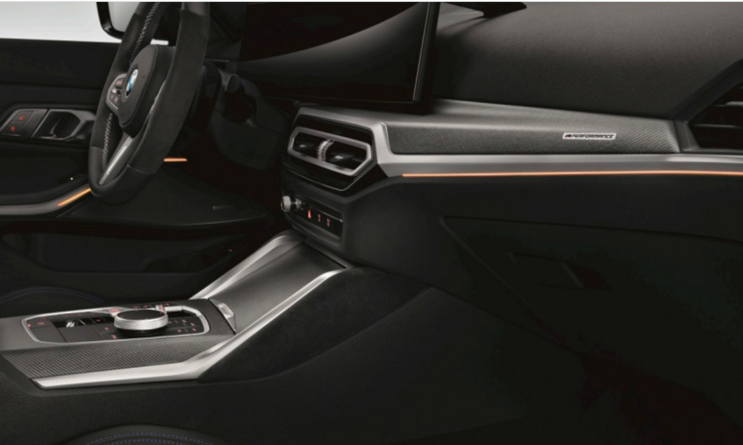 Molduras interiores en carbono y Alcantara OEM 51459642614 para BMW G42, G87, G20, G21, G28, G80, G81, G22, G23, G26, G82, G83. Original BMW.