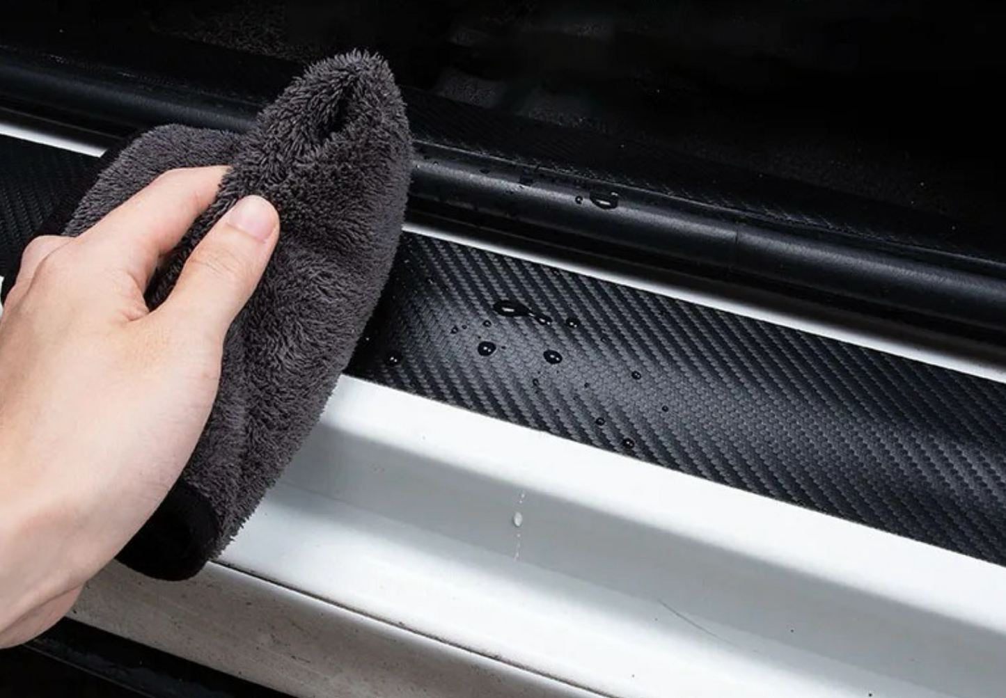 Anstrengter Türschutz M Leistung - Set 4 Nicht -Slip- und Klebstoffstücke (Kohlefaser)