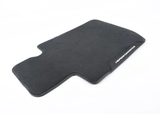 Alfombrillas M Performance negras OEM 51472457270 para BMW Serie 3 G20, G21, G80, G81 y Serie 4 G26 Gran Coupé… y más. Original BMW.