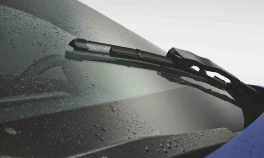 Juego de escobillas limpiaparabrisas OEM 61615A87368 para BMW i3 (I01) 60Ah, 94Ah, 120Ah y 120Ah Rex. Modelos compatibles: i3 desde 2013 hasta 2022. Original BMW.