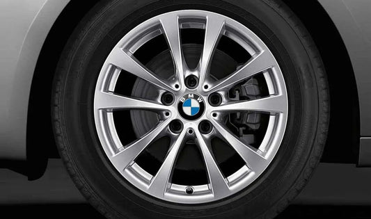 Jante de alumínio com raios em V de 17" OEM 36116859025 para BMW Série 3 F34 GT, F34 GT LCI. Original BMW.
