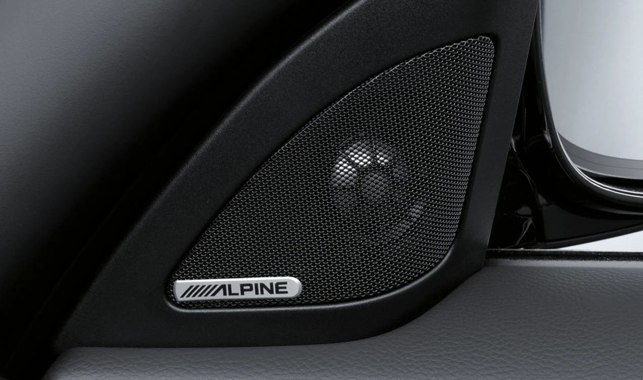 Cubierta de altavoz HiFi Alpine izquierda OEM 51337401153 para BMW Serie 4 F32, F33, F36, M4 F82, F83... y más. Original BMW.