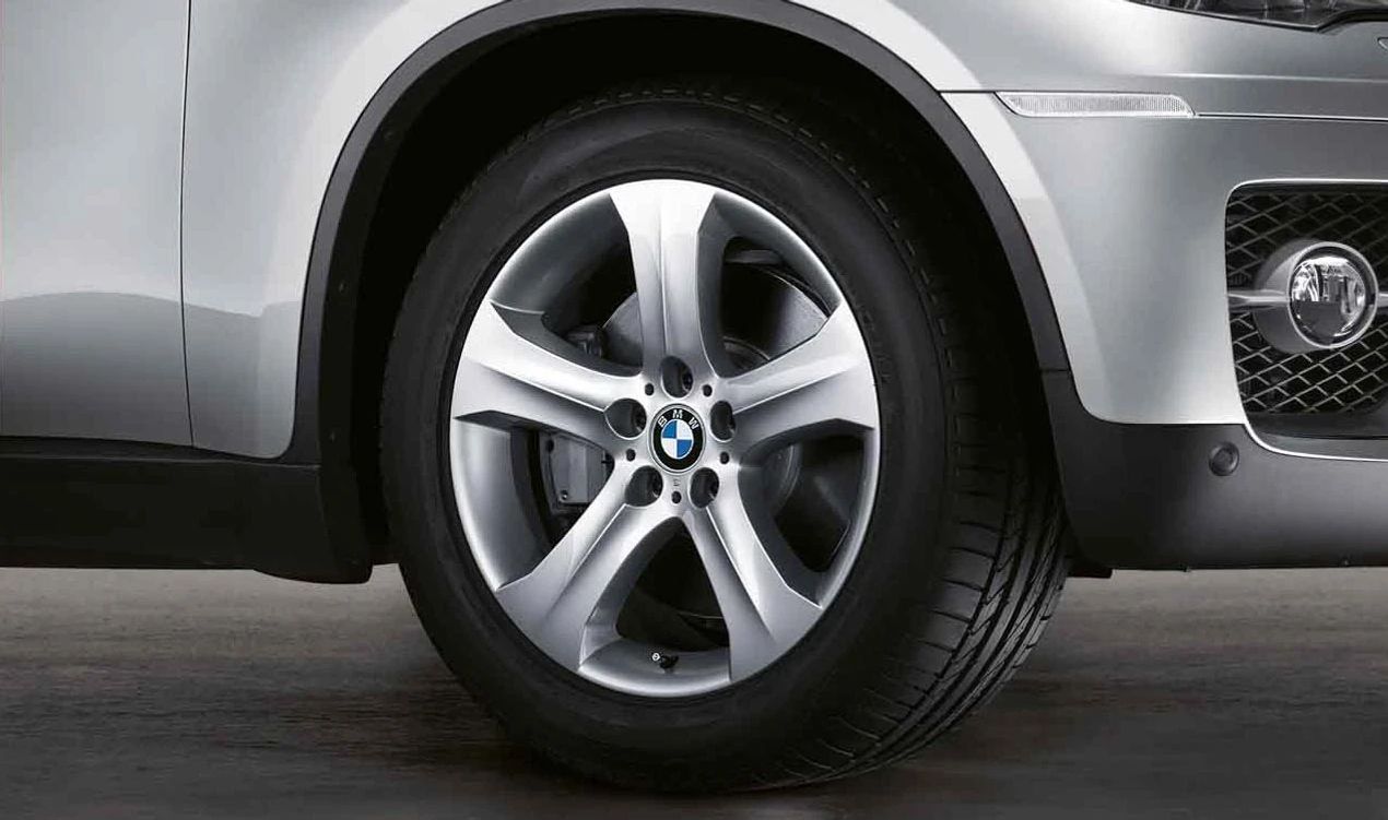 Llantas de aleación diseño estrella 258 OEM 36116778587 para BMW E71, E72 (X6). Medida 10x19 ET21. Para eje trasero. Color plata reflex. Original BMW.