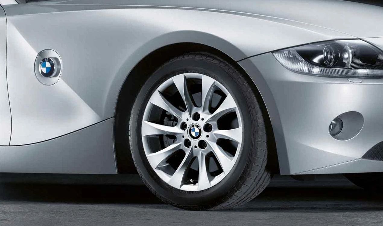 Llanta de aleación estilo turbina 201 OEM 36116771158 para BMW Z4 E85, E86. Original BMW.