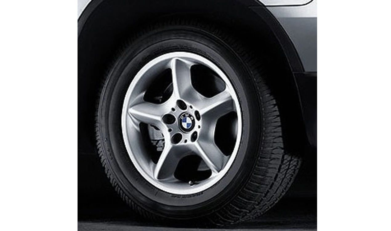 OEM -Legierungs -Reifen 36111096159 für BMW x5 E53. Sterndesign (Sternspeiche 57) in Silber, Maßnahme 7.5x17 ET40. Original BMW.