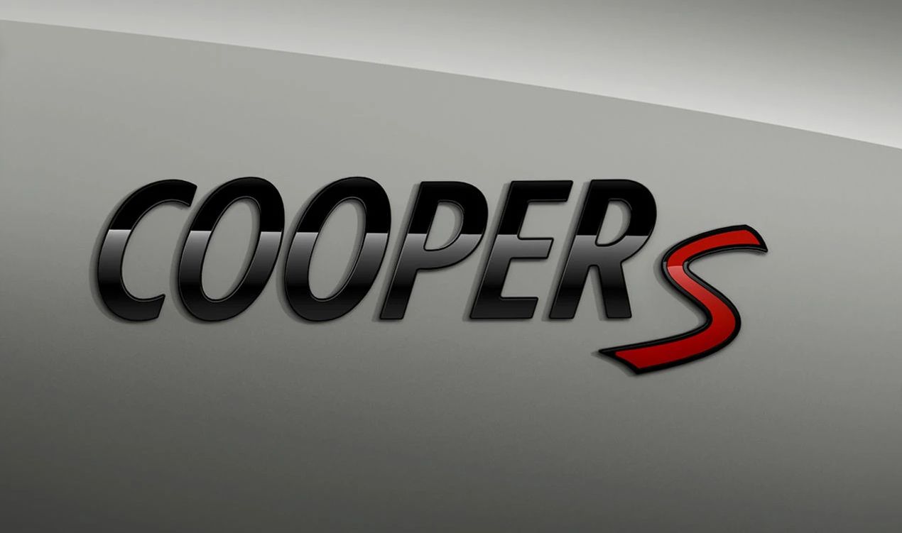 Inscripción "COOPER S" OEM 51142755618 para MINI R53, R56, F56, F55, Clubman, Cabrio, Countryman, Paceman... y más. Original MINI.