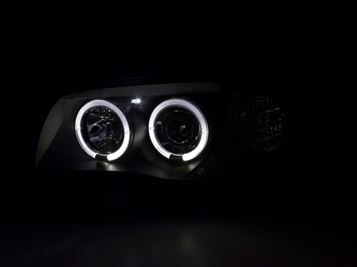 Faros delanteros delanteros BMW Serie 1 E87 / E81 04-11 negro