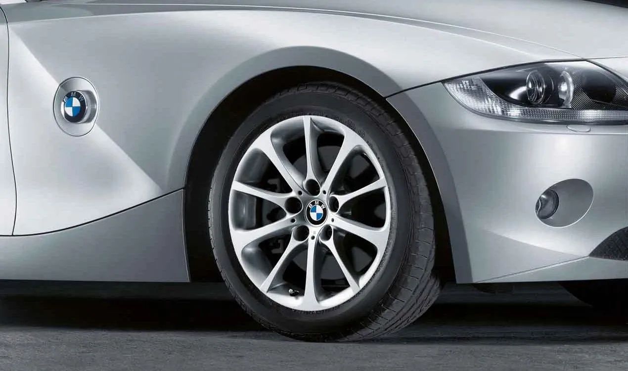 Aluminum wheel star spokes 200 OEM 36116771157 for BMW Z4 E85, Z4 E86. Genuine BMW.