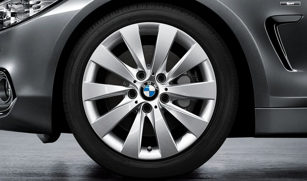Llantas de aleación diseño V-Radio 413 OEM 36116796240 para BMW F30, F31, F32, F33, F36. Original BMW.