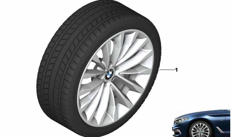 Ruota invernale completa con chiodi 245/45R18 100T OEM 36115B304D2 per BMW 5 G30 Series {518d, 520D}. Ideale per neve e ghiaccio. BMW originale.