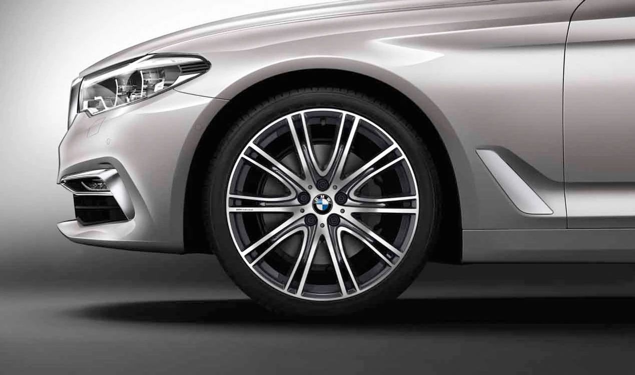Llanta de aleación original OEM 36118053502 diseño V-Spoke 759i para BMW G30, G31. Original BMW