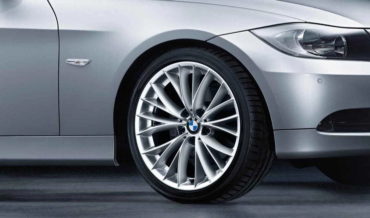 Llantas de aleación diseño V-Radio 342 OEM 36116852285 para BMW E90, E90N, E91, E91N, E92, E92N, E93, E93N. Original BMW.