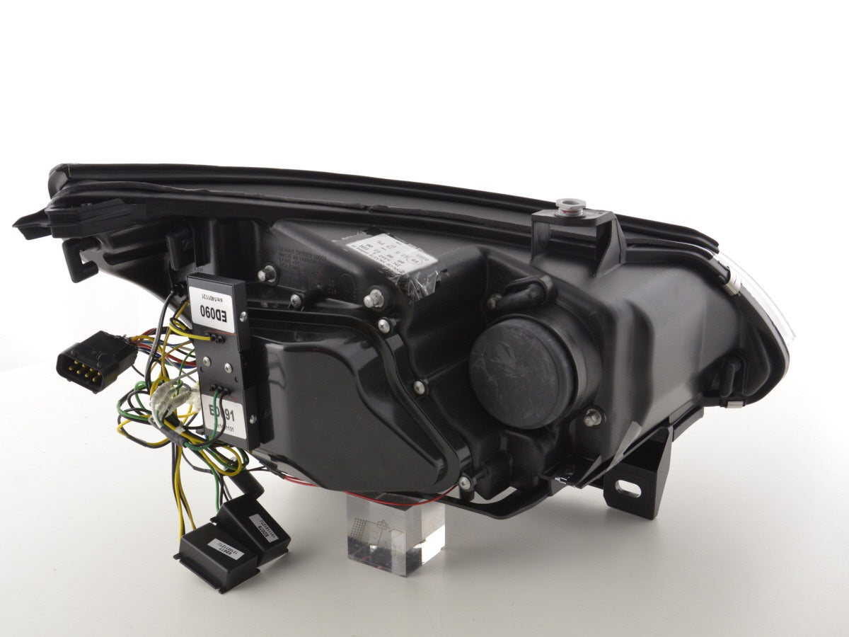 Faros delanteros xenón ojos de angel LED BMW Serie 5 E60 / E61 03-04 negro