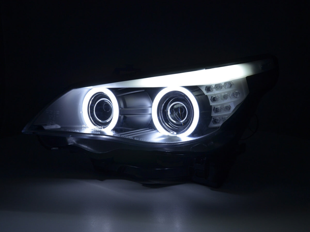 Faros delanteros xenón ojos de angel CCFL BMW Serie 5 E60 / E61 05-08 negros para volante a la derecha