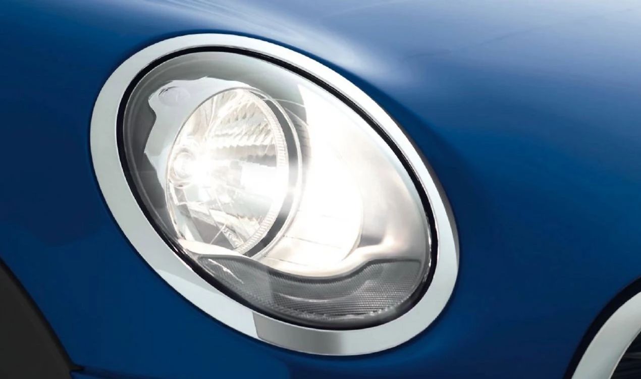 Lampade alogene anteriori blu OEM 63112413044 per MINI F56, F55, Clubman F54, Cabrio F57... e altro ancora. MINI originale.