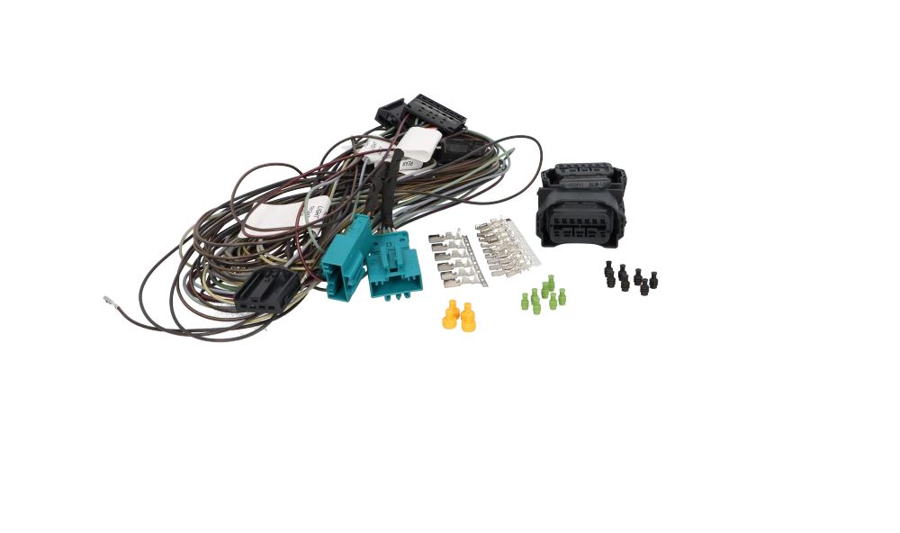 Cableado de adaptación para luces traseras restyling OEM 61120432397 para BMW E61. Permite instalar pilotos traseros de versión facelift. Original BMW.