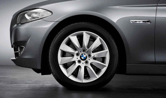 Llanta de aleación estilo turbina 18" OEM 36116790175 para BMW F10, F06, F12, F13. Compatible con varias versiones del BMW Serie 5 y Serie 6. Original BMW.