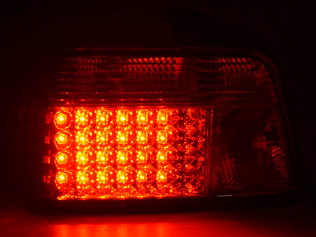 Juego De Luces Traseras Led Bmw Serie 3 Sedán Tipo E36 91-98 Cromo Lights > Rear/tail Lights