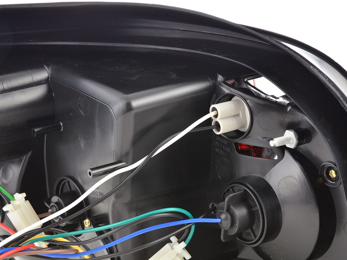 Feux arrière LED BMW Série 5 E60 Berline 08-09 rouge/transparent