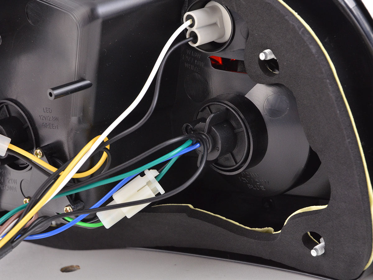 LED-Rückleuchten BMW 5er E60 Limousine 08-09 rot/schwarz