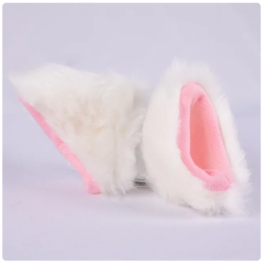 Orecchie di gatto pelose