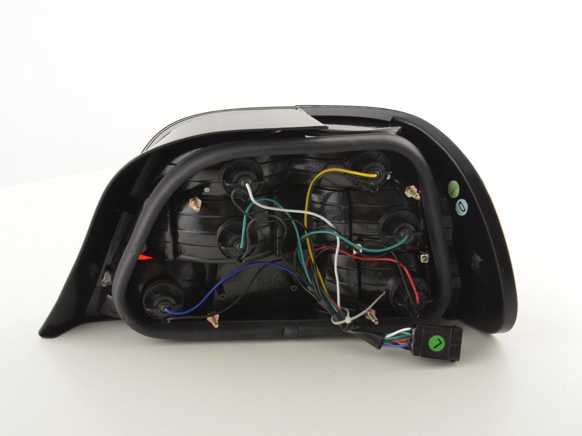 BMW 7 Series E38 95-02 Taillights Red/Black