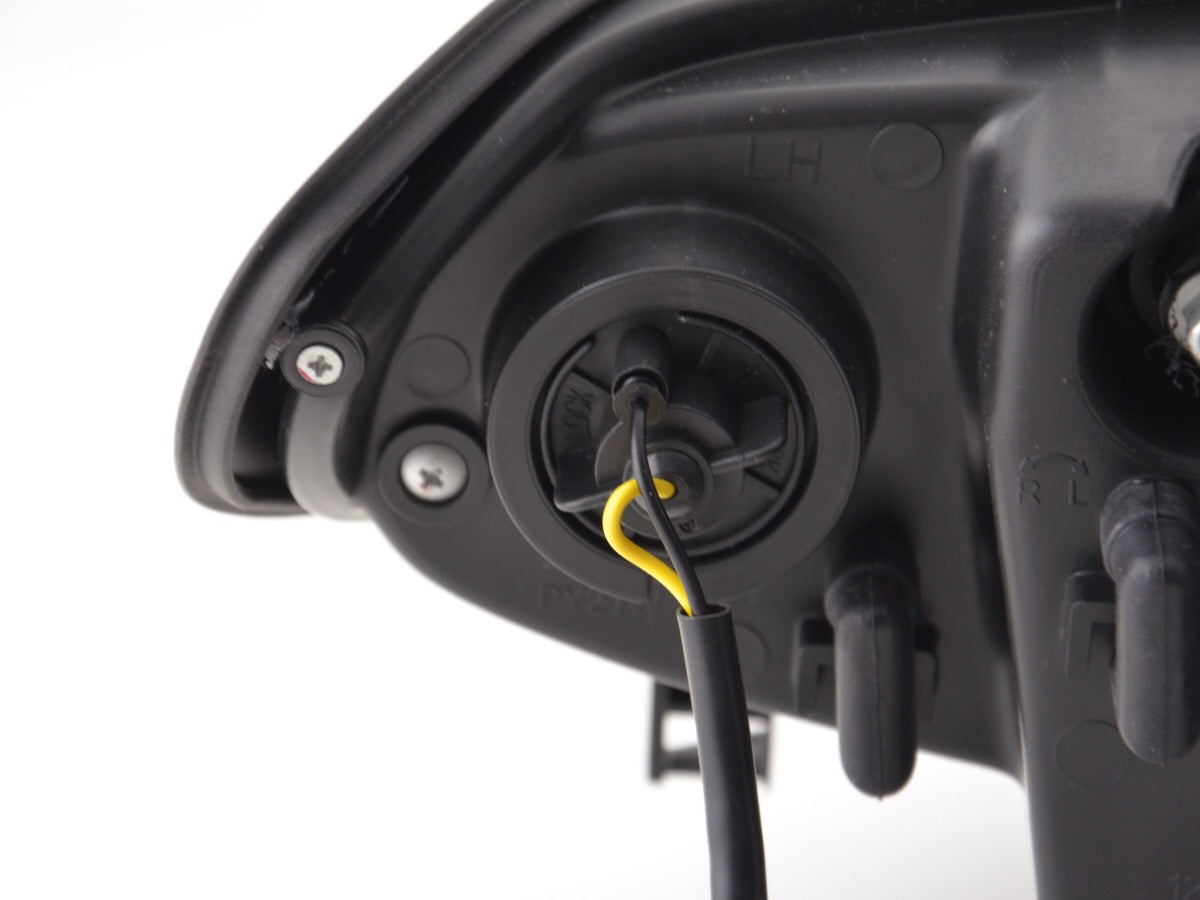Vorderscheinwerfer BMW 3 E46 Berlina / Touring 02-05 Schwarz