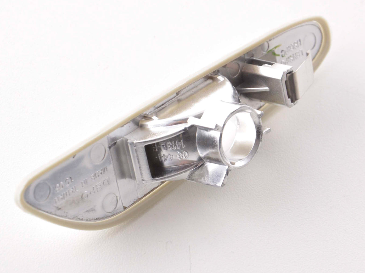Indicatore di direzione sinistro BMW 1er E81 / E82 / E87 / E88 04-, cromato