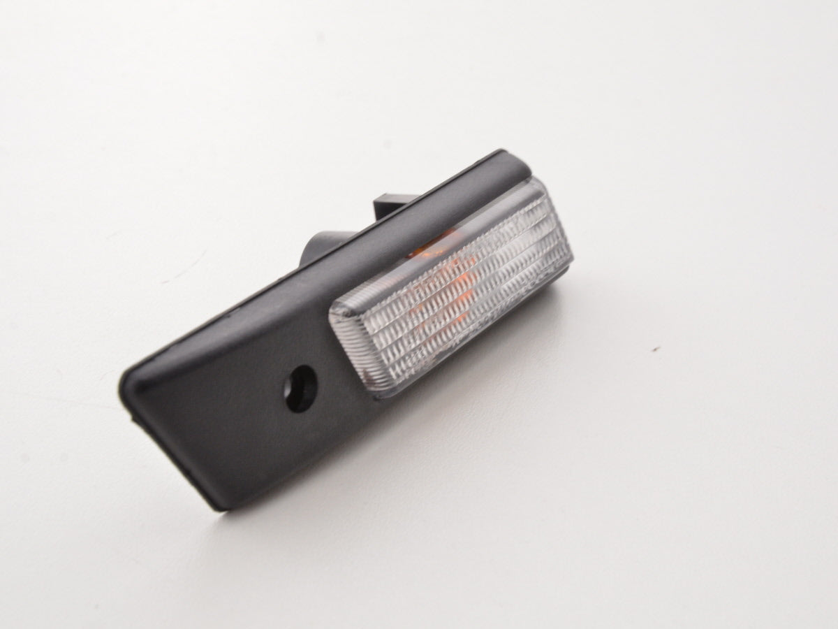 Intermitente lateral izquierdo BMW E32 / E34