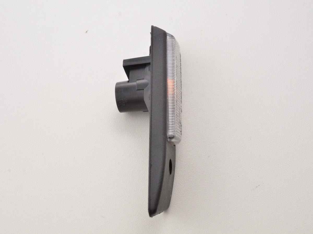 Intermitente lateral izquierdo BMW E32 / E34