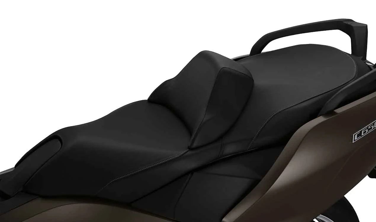 OEM de assento baixo 52538555450 para Moto BMW C 650 GT (K19) 2014–2020, cor preta. BMW Motorrad original.