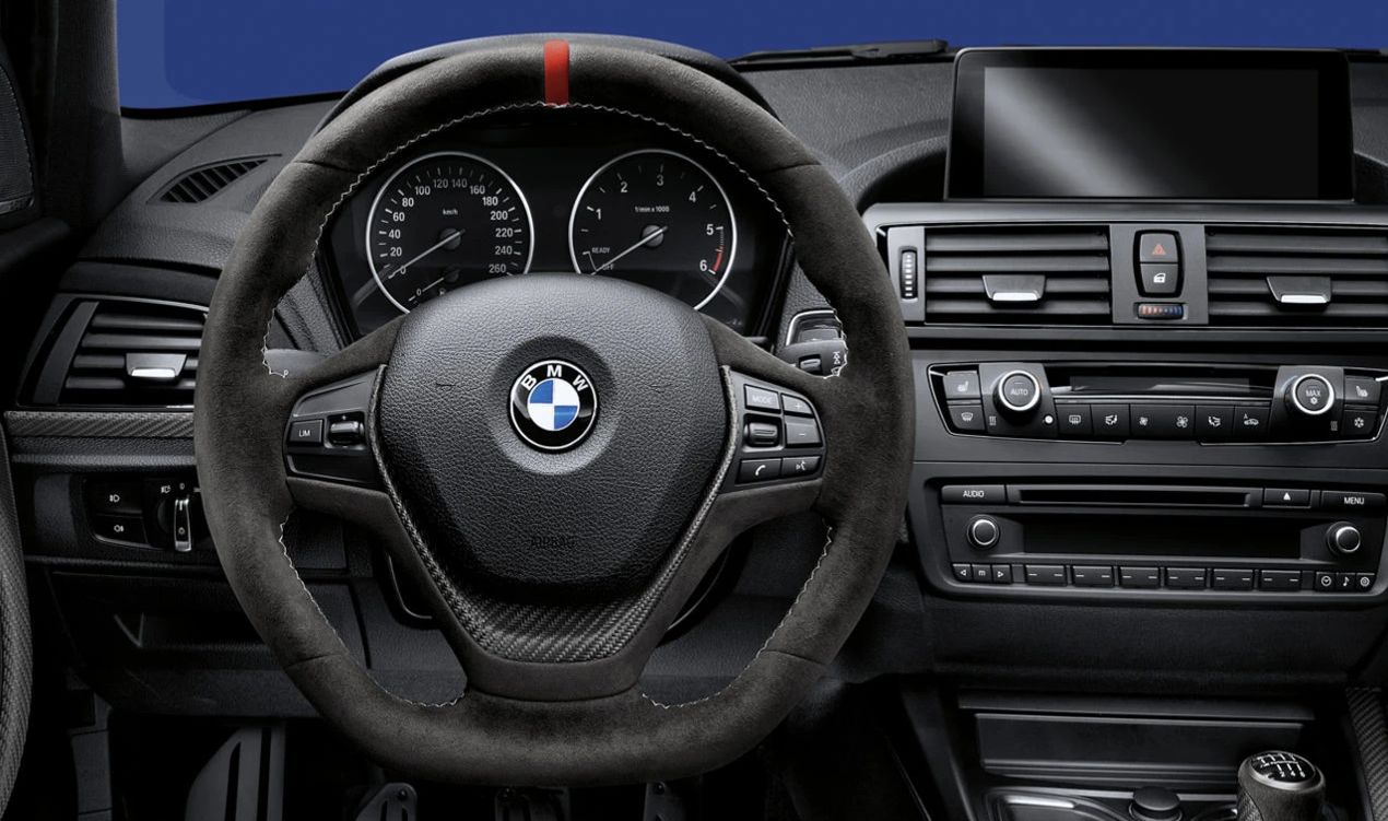 Volante M Performance de Alcántara y carbono OEM 32302230190 para BMW F20, F20N, F21, F21N, F22, F22N, F23, F23N, F30, F30N, F31, F31N, F34, F34N, F32, F33, F36, F36N. Original BMW.