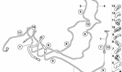 Clip triple OEM 16126765989 para MINI R50, R52, R53. Válido para versiones One y Cooper con motor W10 y transmisión manual o automática. Original MINI.