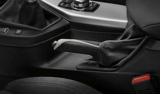 Empuñadura de freno de mano de cuero OEM 34402240185 para BMW F20 y F21. Compatible con modelos con paquete Urban Line. Original BMW.