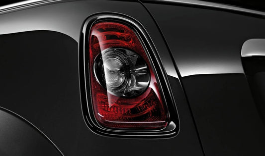 Black Line Rückleuchten OEM 63212320380 für MINI R56 LCI, Cabrio R57 LCI, Coupé R58, Roadster R59. Originaler MINI.