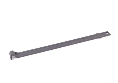 Supporto metallico OEM 72608111914 per BMW E30. Compatibile con diversi modelli 316i, 316i (M10 e M40), manuali e automatici. BMW originale.