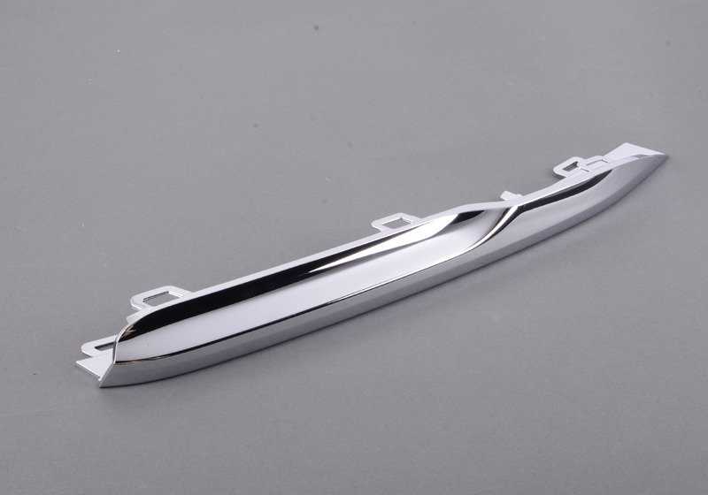 Moldura difusor de aire lado derecho OEM 51117396842 para BMW 3' F30 LCI, F31 LCI. Original BMW.