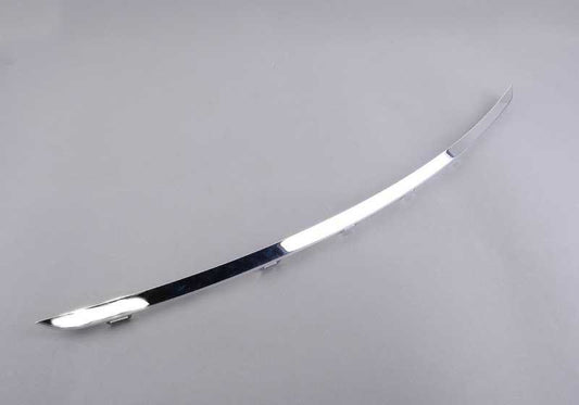 Modanatura centrale OEM 51117396833 per BMW F30, F31. BMW originale.