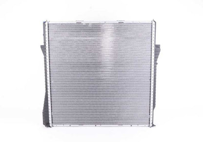 Radiador de refrigeración OEM 17101439101 para BMW X5 E53. Original BMW.