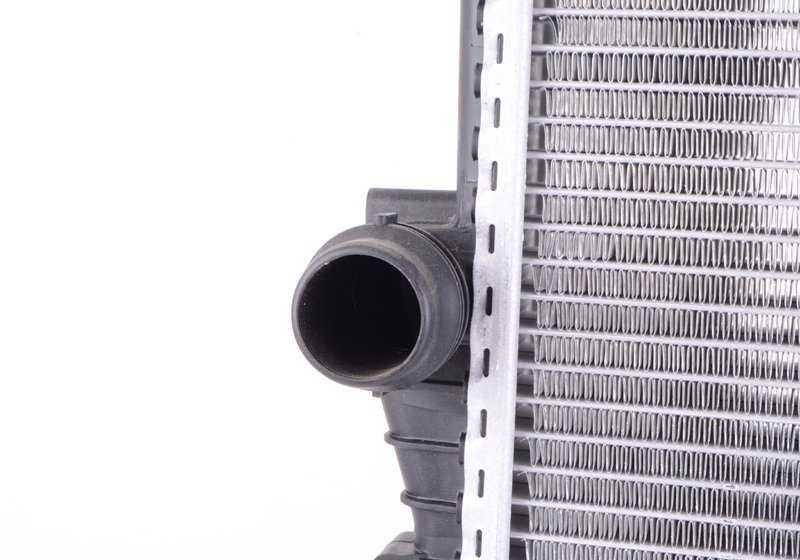 Radiador de refrigeración OEM 17101439101 para BMW X5 E53. Original BMW.