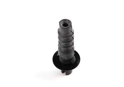 Casquillo OEM 51258128707 para BMW E39, E38, E53, MINI R50, R53. Pieza original BMW y MINI. Ideal para reparación o sustitución en sistemas de cierre o fijación de carrocería.