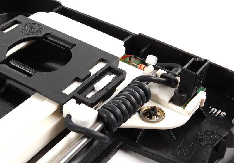 Blende Vorwahlhebel for BMW Series 3 E36 (OEM 51168146111). Genuine BMW