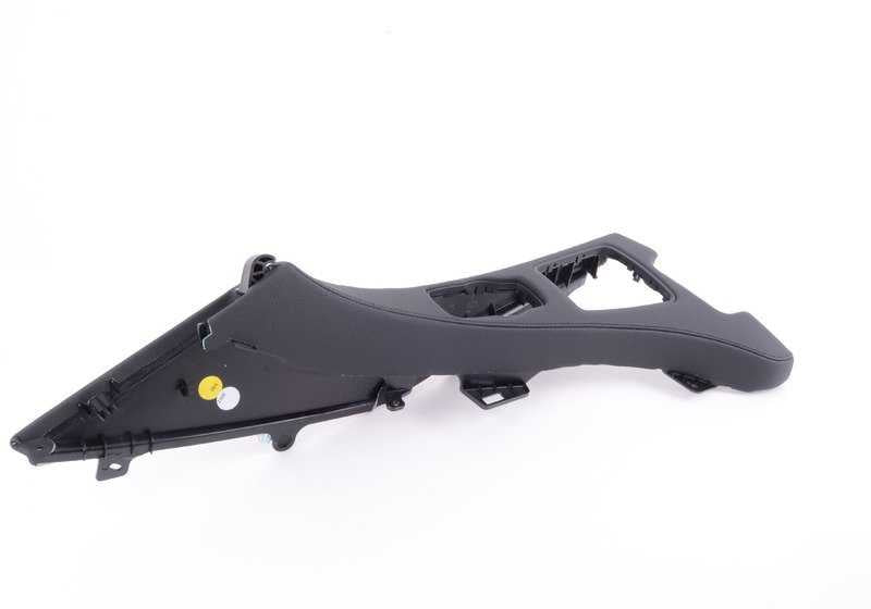 Embellecedor decorativo negro OEM 51169278752 para BMW F06, F12, F13 (640d, 640i, 650i) con tracción trasera y xDrive. Compatible con modelos producidos entre 2012 y 2018. Original BMW.